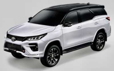 Toyota Fortuner GR SPORT